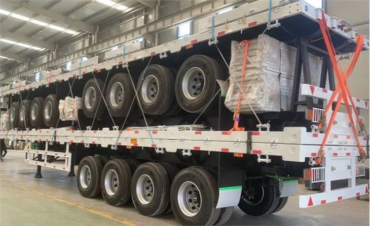 3 Axles 40ft Flatbed Trailer