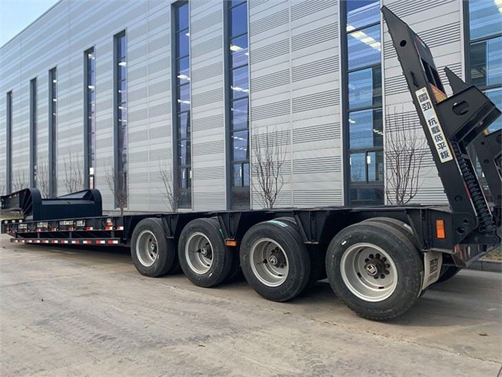 4 Axle Lowbed Semi Trailer