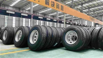 Yuav ua li cas thiaj tswj cov log tsheb semi trailer
